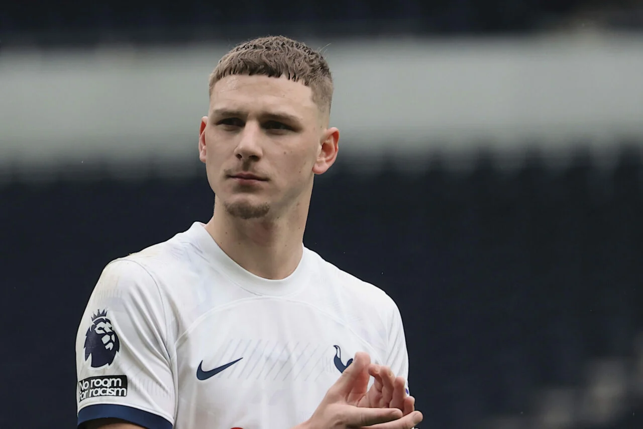 Donley Joins Stoke on Loan from Tottenham